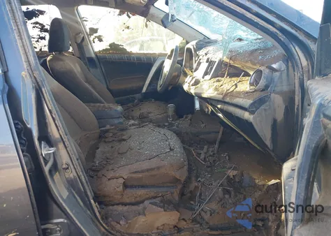 2018 Toyota Rav4 Le из США, поврежденный, VIN JTMZFREV8JJ183612